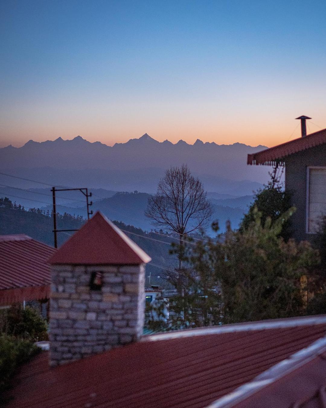 Hotel The Birdcage, Mukteshwar Exterior foto